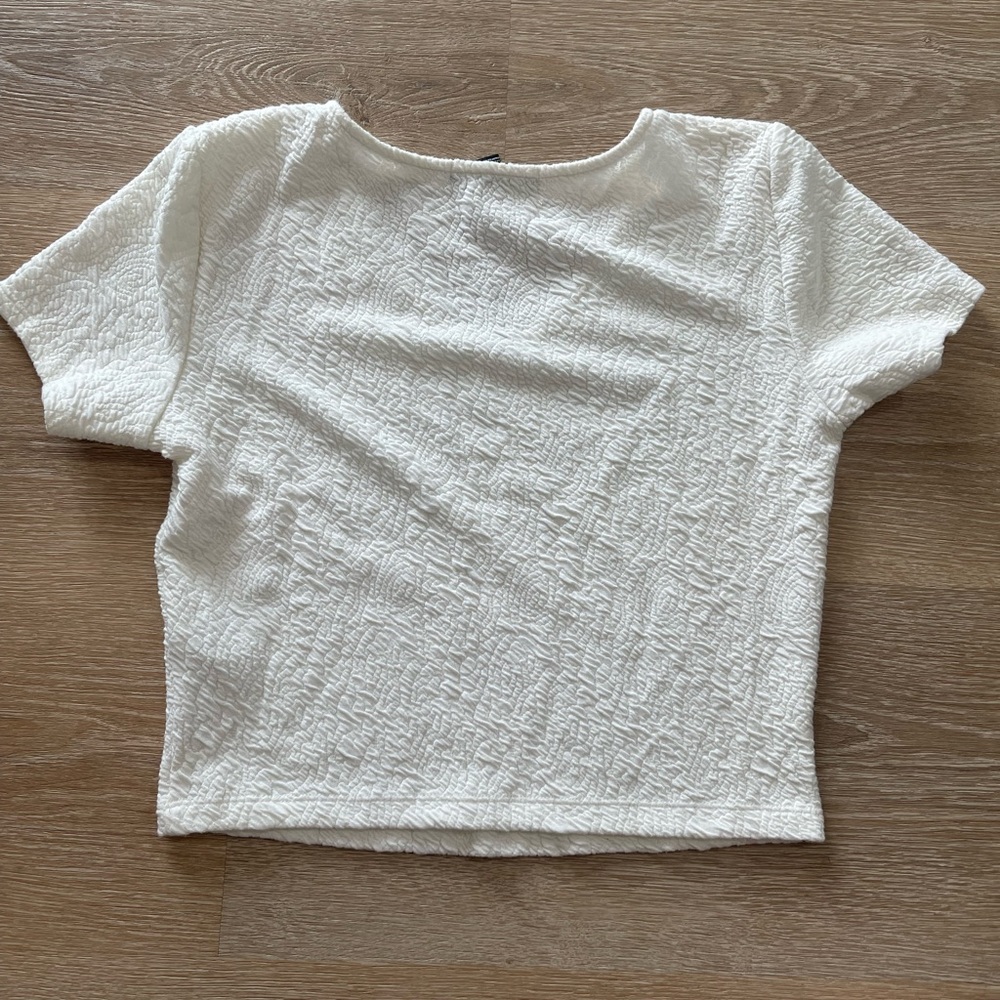 F21 Crop Top - Picture 3 of 6